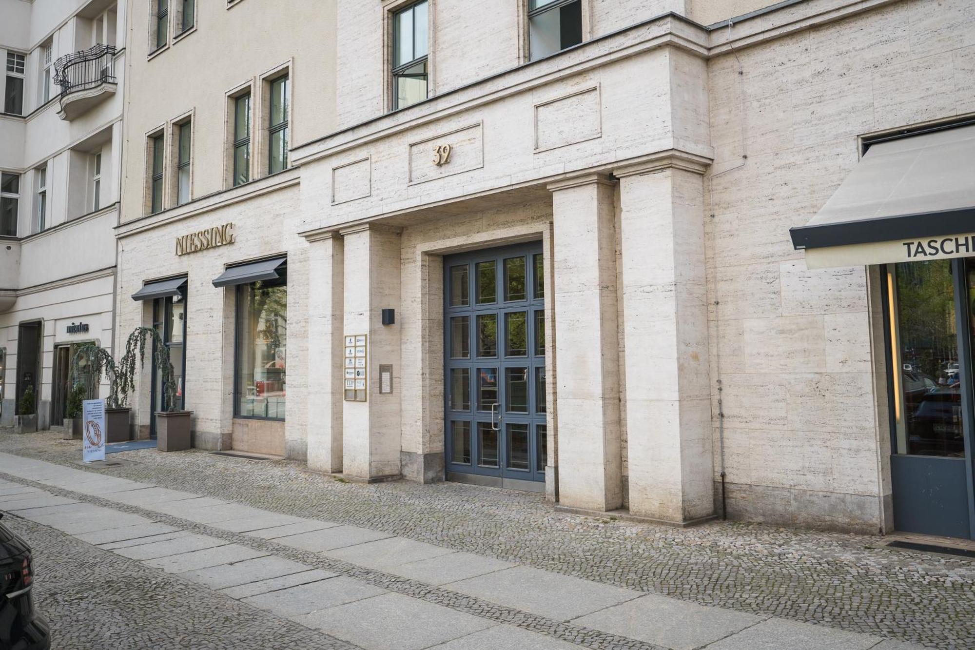 Homaris Schlueterstrasse Berlim
