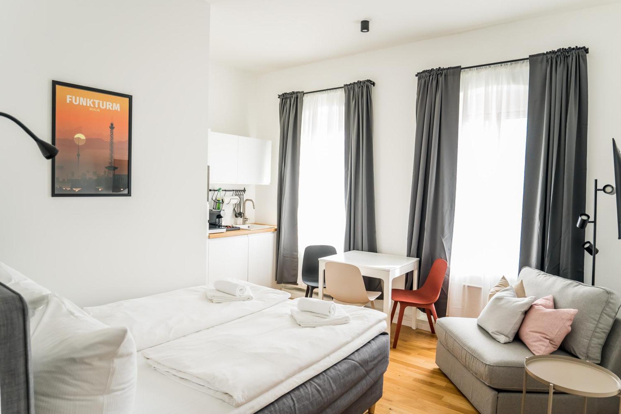 Homaris Schlueterstrasse Apartamento *